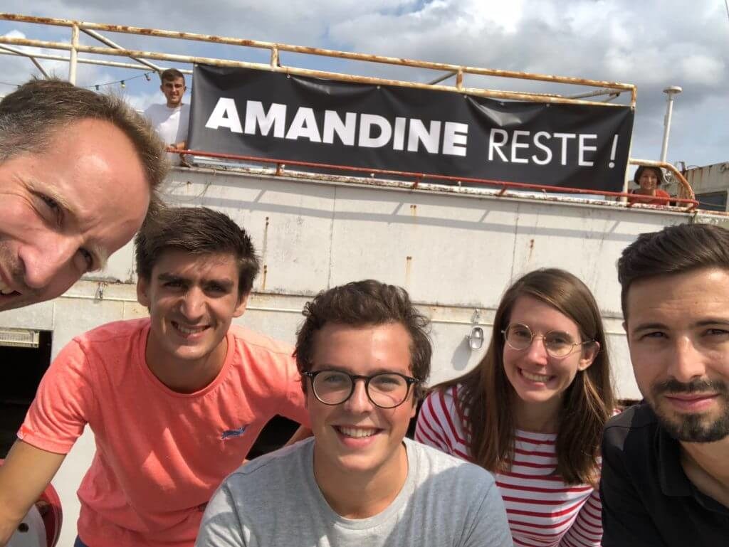 Une photo d'Amandine, Product Manager et son équipe chez Betclic 